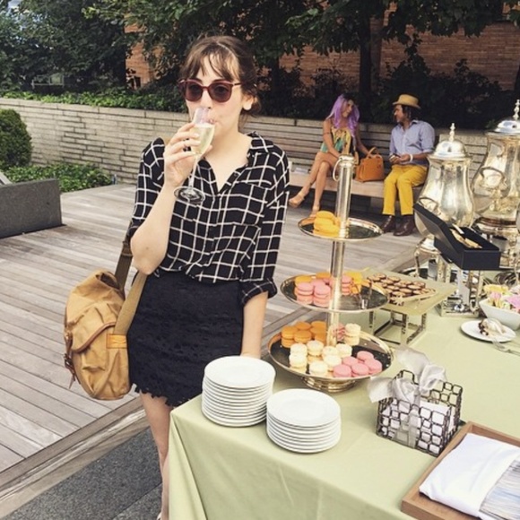 Meet your Posher, Jess - Picture 4 of 4